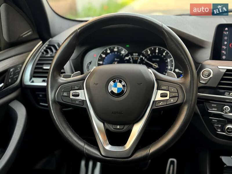 Внедорожник / Кроссовер BMW X3 2019 в Ровно