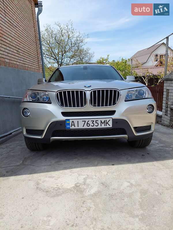 BMW X3 2011