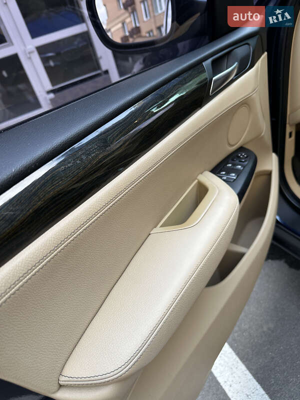 Внедорожник / Кроссовер BMW X3 2012 в Киеве