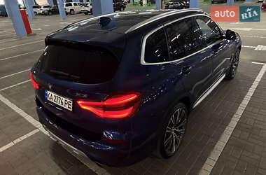 Внедорожник / Кроссовер BMW X3 2017 в 