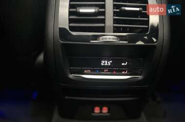 Внедорожник / Кроссовер BMW X3 2020 в 