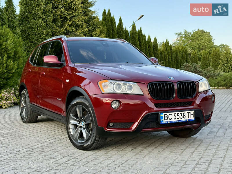 Внедорожник / Кроссовер BMW X3 2012 в 