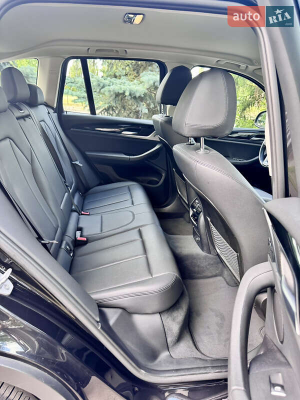 Позашляховик / Кросовер BMW X3 2018 в Києві