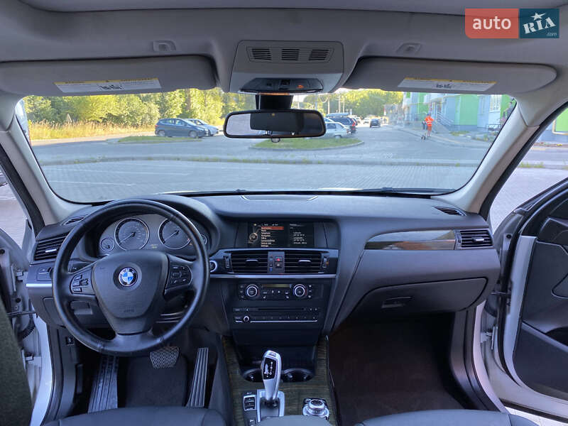 Внедорожник / Кроссовер BMW X3 2014 в Львове