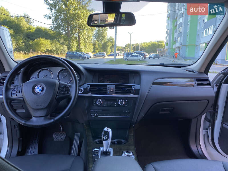 Внедорожник / Кроссовер BMW X3 2014 в Львове