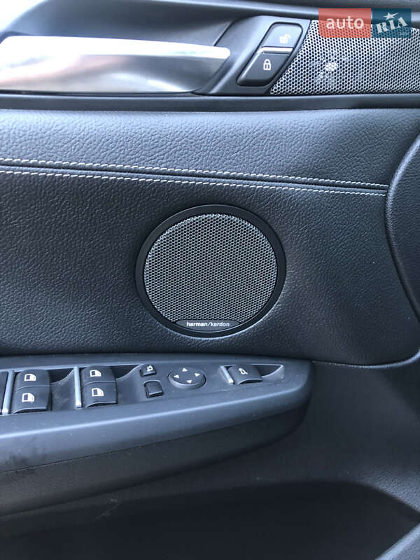 Внедорожник / Кроссовер BMW X3 2016 в Каменском