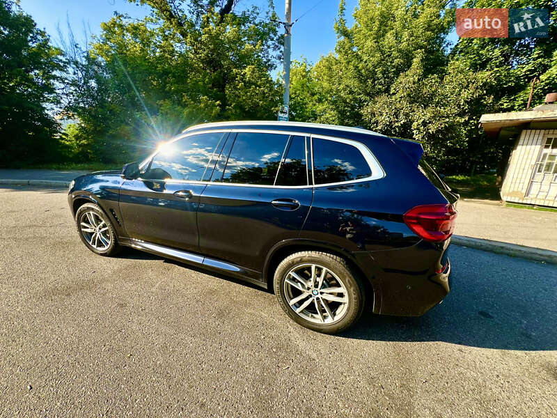Позашляховик / Кросовер BMW X3 2018 в Києві