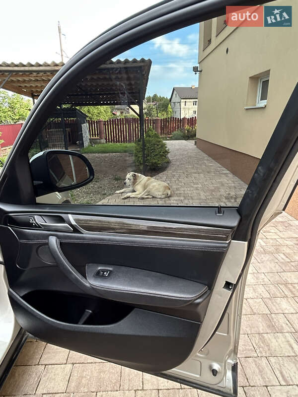 Внедорожник / Кроссовер BMW X3 2014 в Калуше