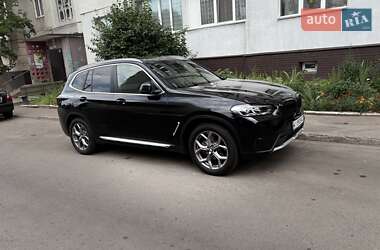 Позашляховик / Кросовер BMW X3 2023 в 