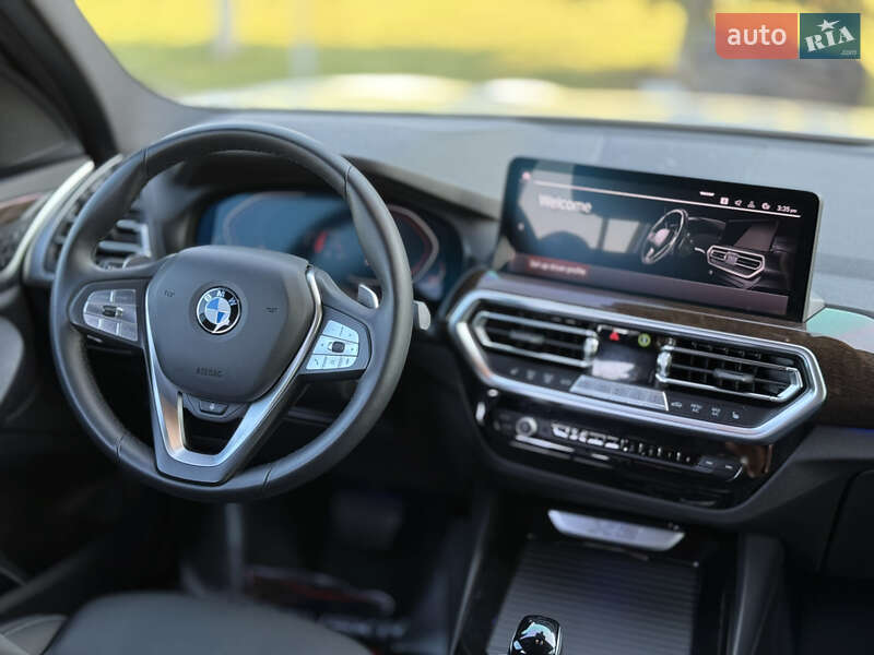 Позашляховик / Кросовер BMW X3 2024 в Одесі