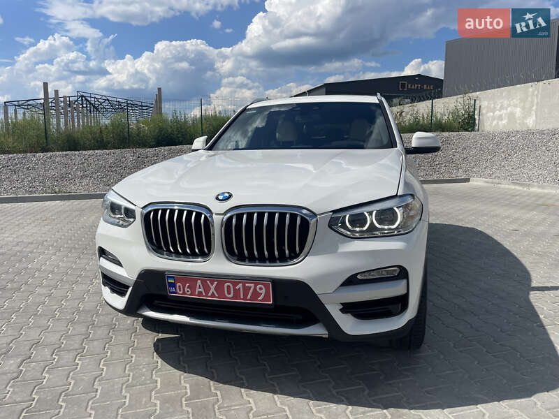 Позашляховик / Кросовер BMW X3 2018 в Києві