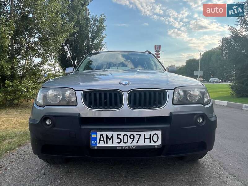 Внедорожник / Кроссовер BMW X3 2005 в Киеве