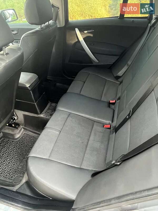 Внедорожник / Кроссовер BMW X3 2005 в Киеве