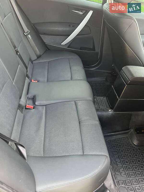 Внедорожник / Кроссовер BMW X3 2005 в Киеве