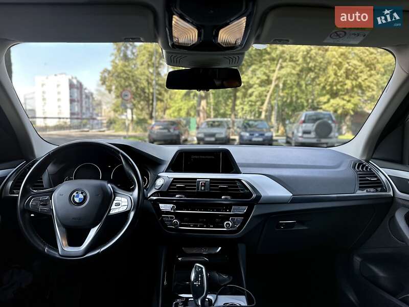 Внедорожник / Кроссовер BMW X3 2019 в Харькове