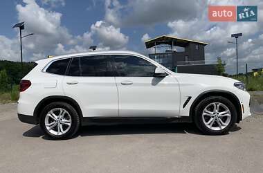 Внедорожник / Кроссовер BMW X3 2020 в 