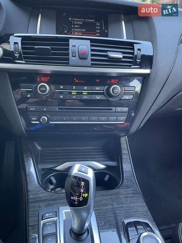 Внедорожник / Кроссовер BMW X3 2016 в Киеве