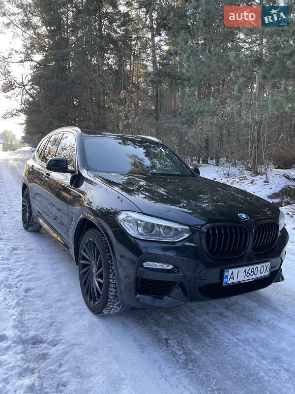 Внедорожник / Кроссовер BMW X3 2019 в 