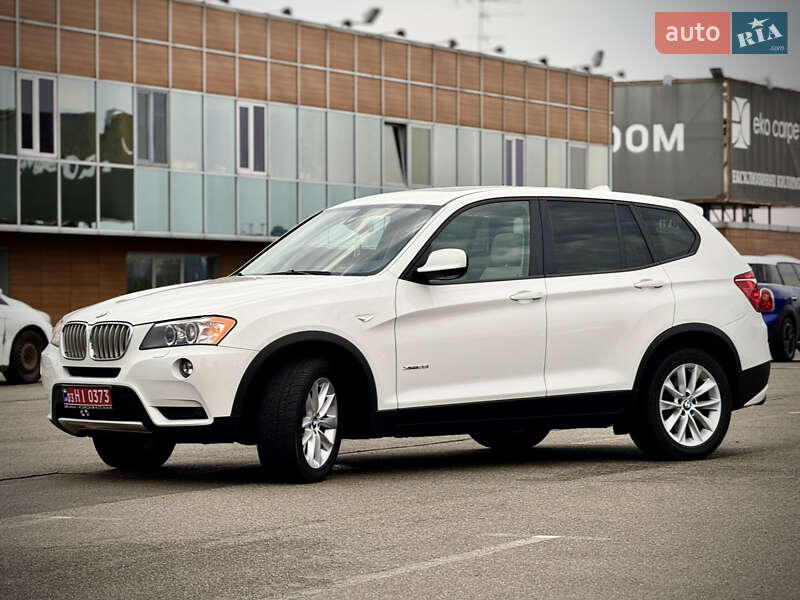 Внедорожник / Кроссовер BMW X3 2013 в Киеве
