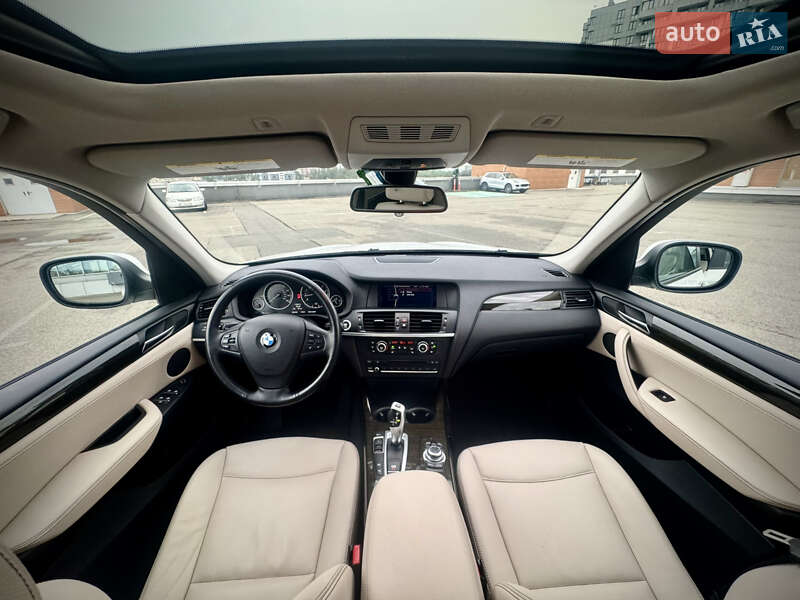 Внедорожник / Кроссовер BMW X3 2013 в Киеве