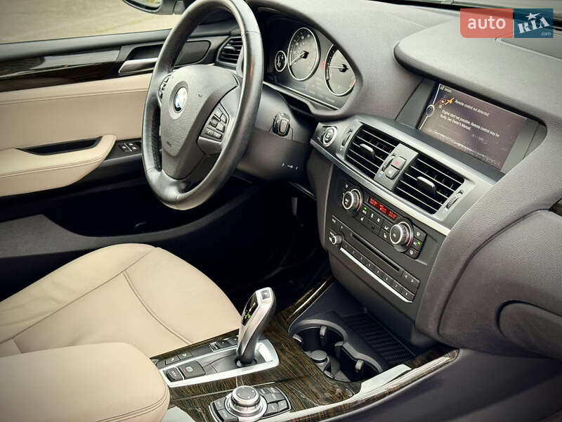 Внедорожник / Кроссовер BMW X3 2013 в Киеве