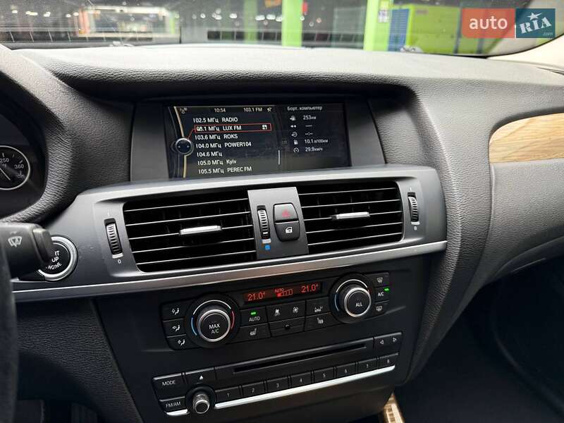 Внедорожник / Кроссовер BMW X3 2012 в Киеве