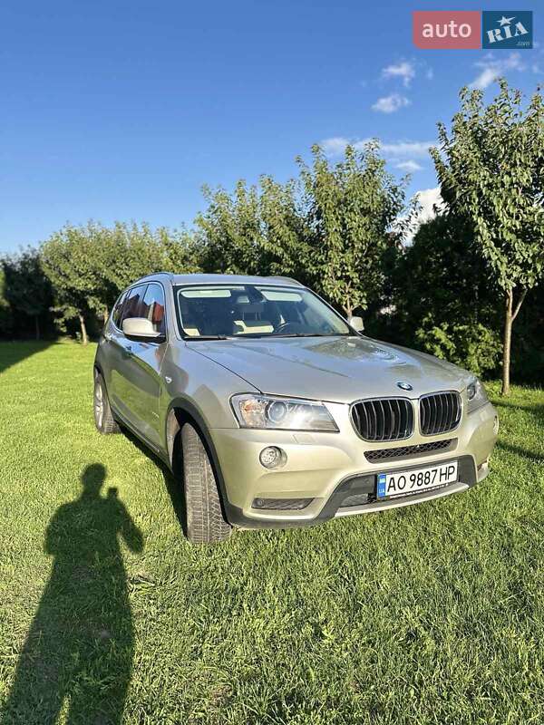 Внедорожник / Кроссовер BMW X3 2011 в Тересве