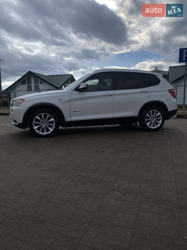 Позашляховик / Кросовер BMW X3 2012 в Івано-Франківську