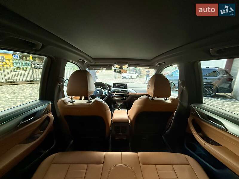 Внедорожник / Кроссовер BMW X3 2018 в Киеве