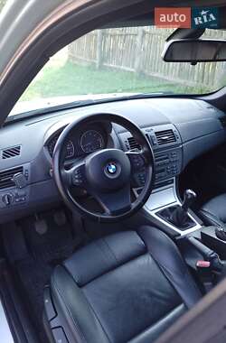 Внедорожник / Кроссовер BMW X3 2004 в 
