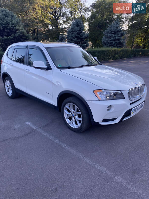Внедорожник / Кроссовер BMW X3 2012 в Каменском