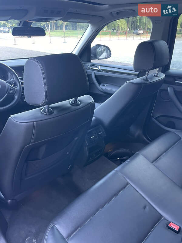 Внедорожник / Кроссовер BMW X3 2017 в Ровно