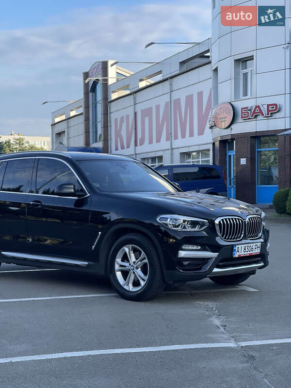 Внедорожник / Кроссовер BMW X3 2018 в Киеве