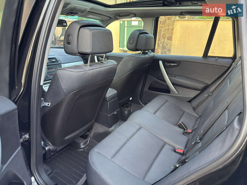 Внедорожник / Кроссовер BMW X3 2010 в Ивано-Франковске