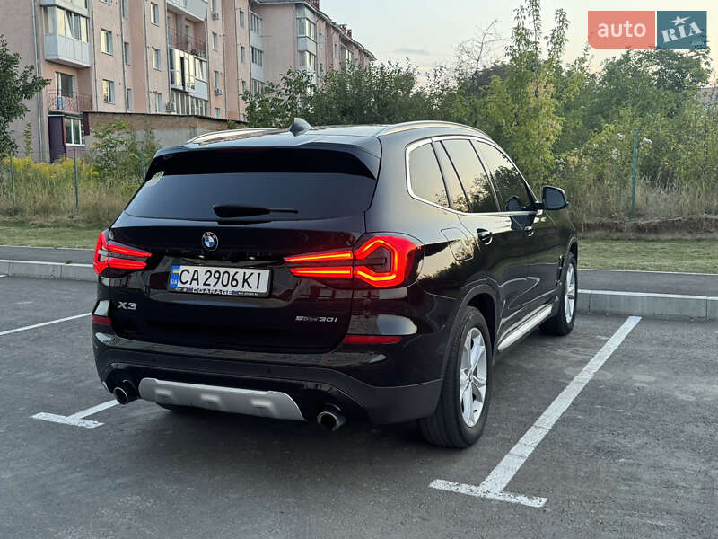 Внедорожник / Кроссовер BMW X3 2019 в Киеве
