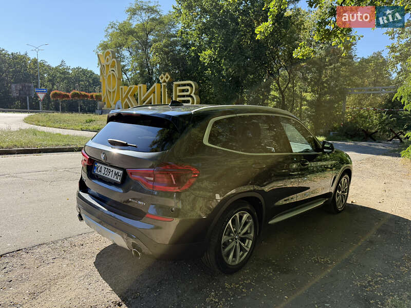 Внедорожник / Кроссовер BMW X3 2019 в Киеве