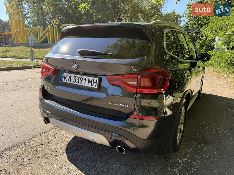 Внедорожник / Кроссовер BMW X3 2019 в Киеве