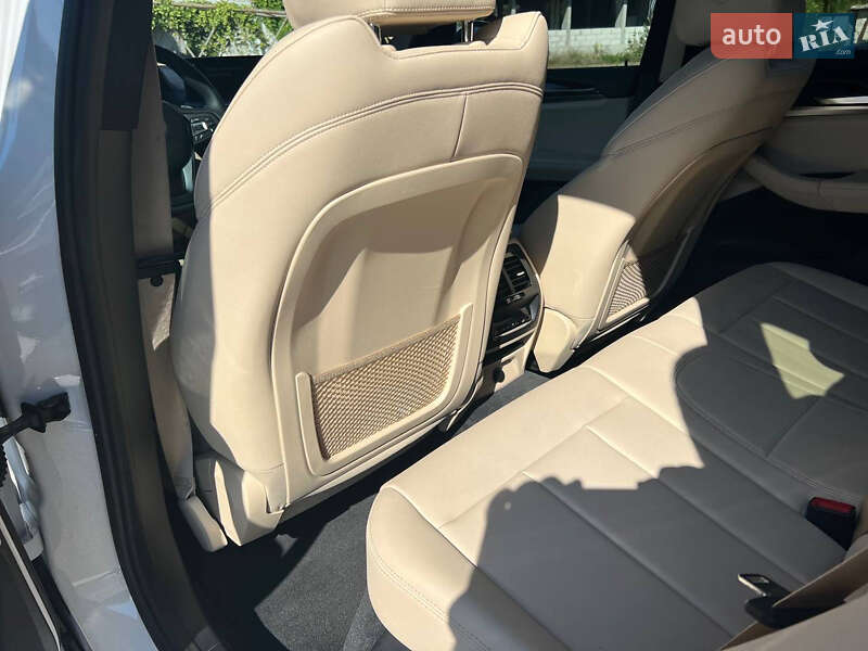 Позашляховик / Кросовер BMW X3 2019 в Києві фото 7 Позашляховик / Кросовер BMW X3 2019 в Києві