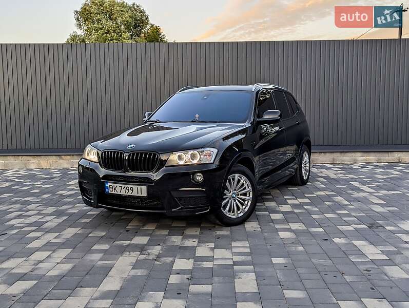 BMW X3 2011