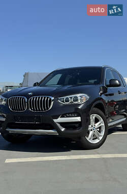 Внедорожник / Кроссовер BMW X3 2020 в Киеве