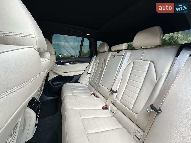 Позашляховик / Кросовер BMW X3 2018 в Дрогобичі фото 18 Позашляховик / Кросовер BMW X3 2018 в Дрогобичі