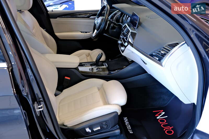 Внедорожник / Кроссовер BMW X3 2020 в Одессе