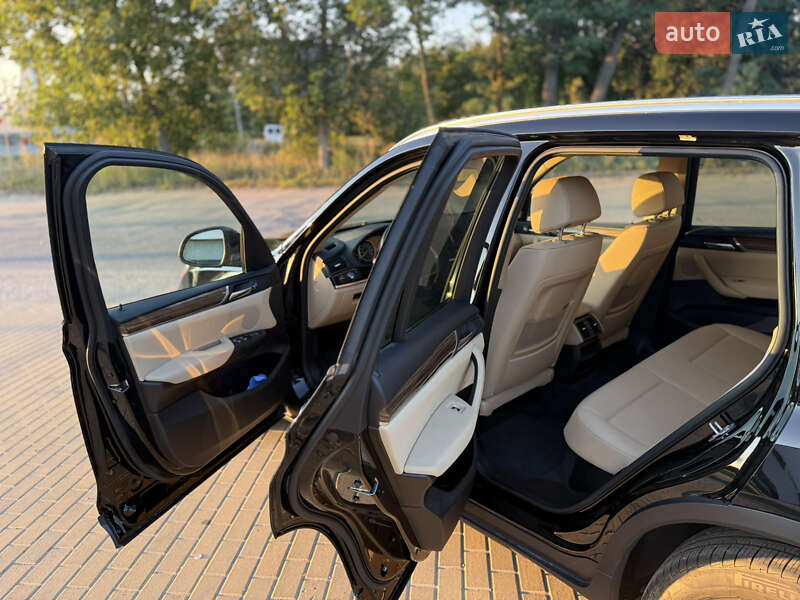 Внедорожник / Кроссовер BMW X3 2015 в Ровно