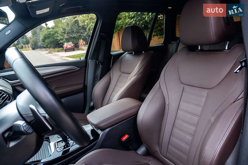 Внедорожник / Кроссовер BMW X3 2018 в Киеве