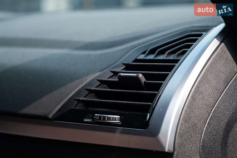 Внедорожник / Кроссовер BMW X3 2018 в Киеве