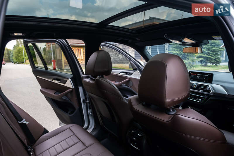 Внедорожник / Кроссовер BMW X3 2018 в Киеве