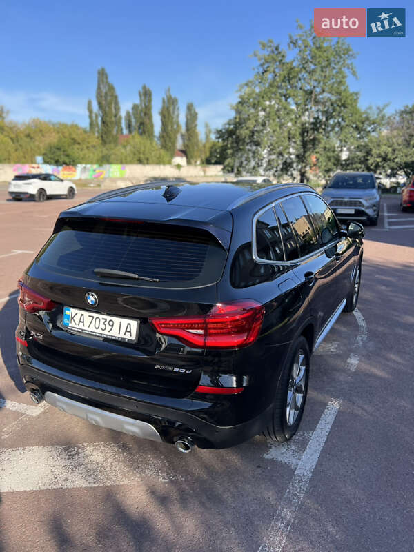 Внедорожник / Кроссовер BMW X3 2020 в Киеве