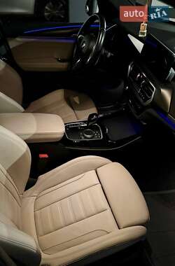 Внедорожник / Кроссовер BMW X3 2022 в 