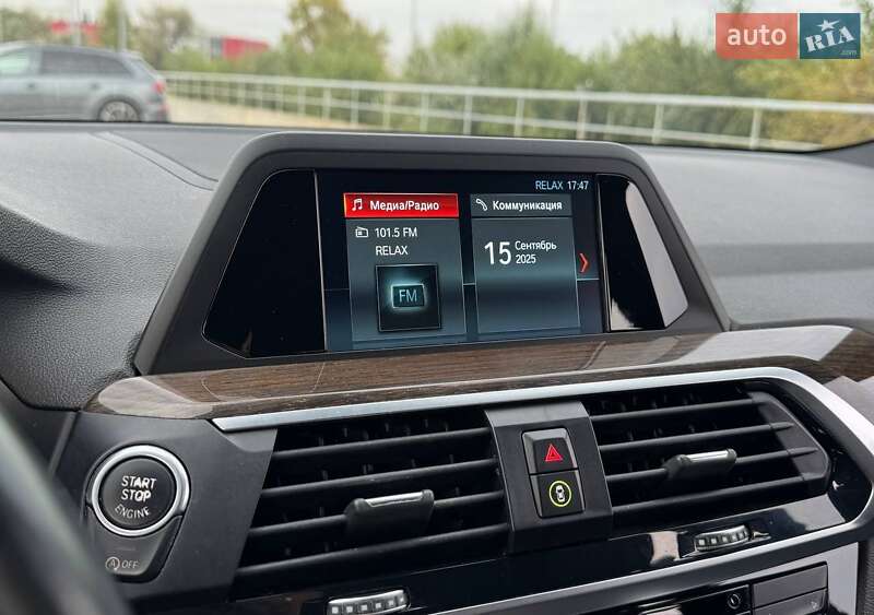 Внедорожник / Кроссовер BMW X3 2018 в Киеве