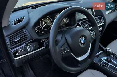 Внедорожник / Кроссовер BMW X3 2016 в 